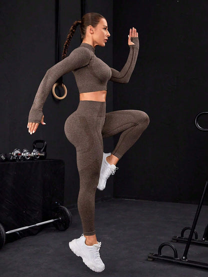 Yoga Futuristic Seamless Raglan Sleeve Sports Jacket & Leggings